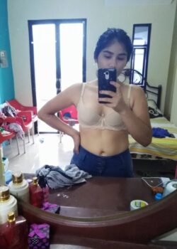 Selene Mosquera Putita Tímida 4