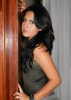 Martha Puentes Putita Dark 2