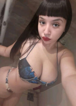 Argentina +18 Puta con Tremendas Tetas 4