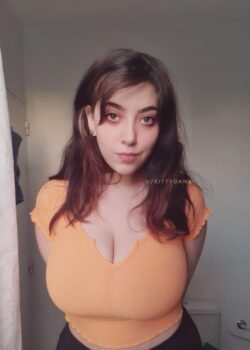 Onlyfans Kittydanx Putita de Tetas Increibles 1