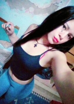 Maria Aurora Rica Putita de Barrio 1