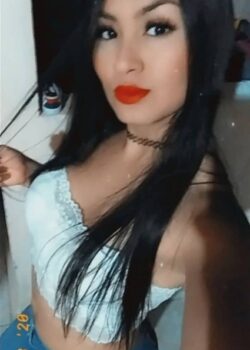 Morra Flaca Se Graba Masturbandose 1