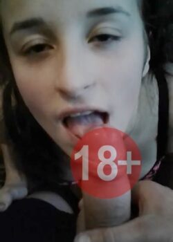 Morrita Se Graba Chupando Pija – Video 6