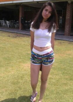 Linda Jovencita Sexy 4