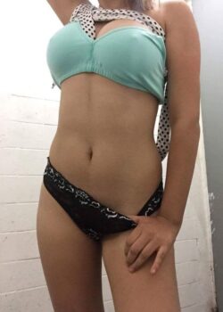 Eva Linda Colegiala +Vídeos Masturbándose 6