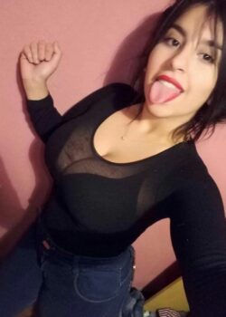 Alicia Falcon Mostrando Sus Ricas Tetas 5