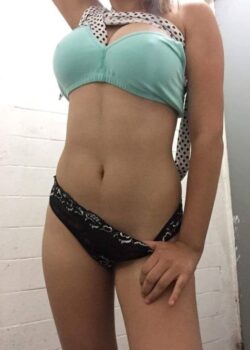 Mi Prima Provocandome y Pidiendo Verga + 17 Videos 6