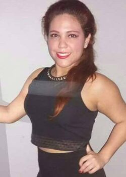 Gabriela Hernan Gordibuena Mostrando Tetas y Culo 5