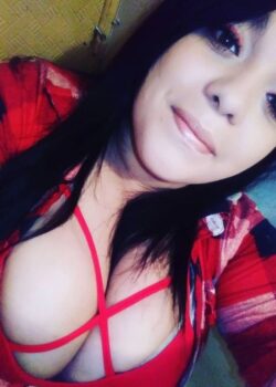 Irina Arteaga Gordibuena Mostrando Tetazas + Video Masturbandose 1