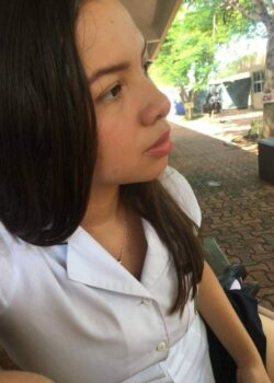 Arumy Coyoc Colegiala de Ricas Tetas + Videos Masturbandose 1
