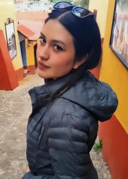 Rica extranjera folla como dioses 1