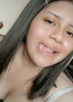 Aracely deseosa de una buena Verga 1