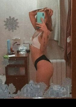 Joven se toma foto mientras se masturba 5