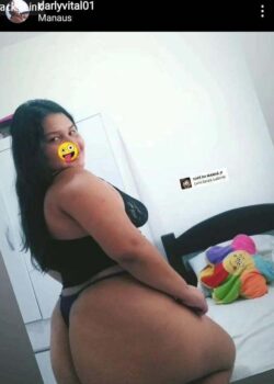Me lo dan y me lo meten por atrás 3
