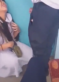 Hacemos una obra de teatro y terminamos culiando 3