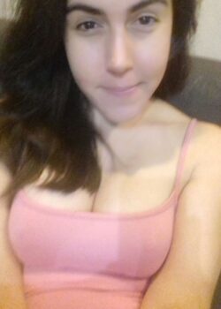 Te mando fotos de mis nalgas en distintas posiciones 2