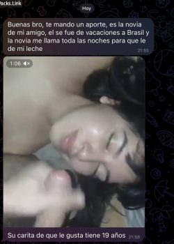 Se la chupo a los dos 1
