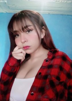 Jovencita y sus ricas tetas 1