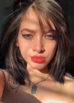 Cara de mala cuerpo de diabla 5