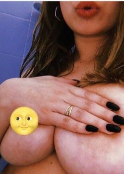 Le encanta subir sus ricas tetas 5