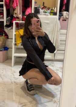 Almendra Nenita nalgoncita 3