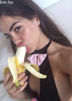 Sofi universitaria putita manoseandose + video 10
