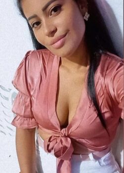 Vania Universitaria cariñosa + videos 5