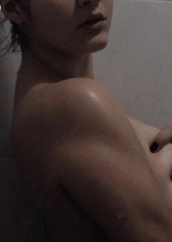 Putita calienta Huevos en videos xxx 3