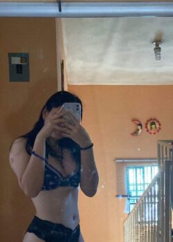 Filtrado de mi compañera metiéndose dedos + videos 3