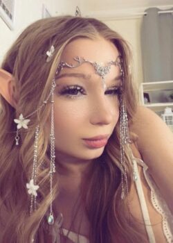 Stella rubia flaca en bragas +nudes 3