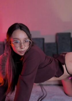Caliente dominatrix Mar +nudes 6